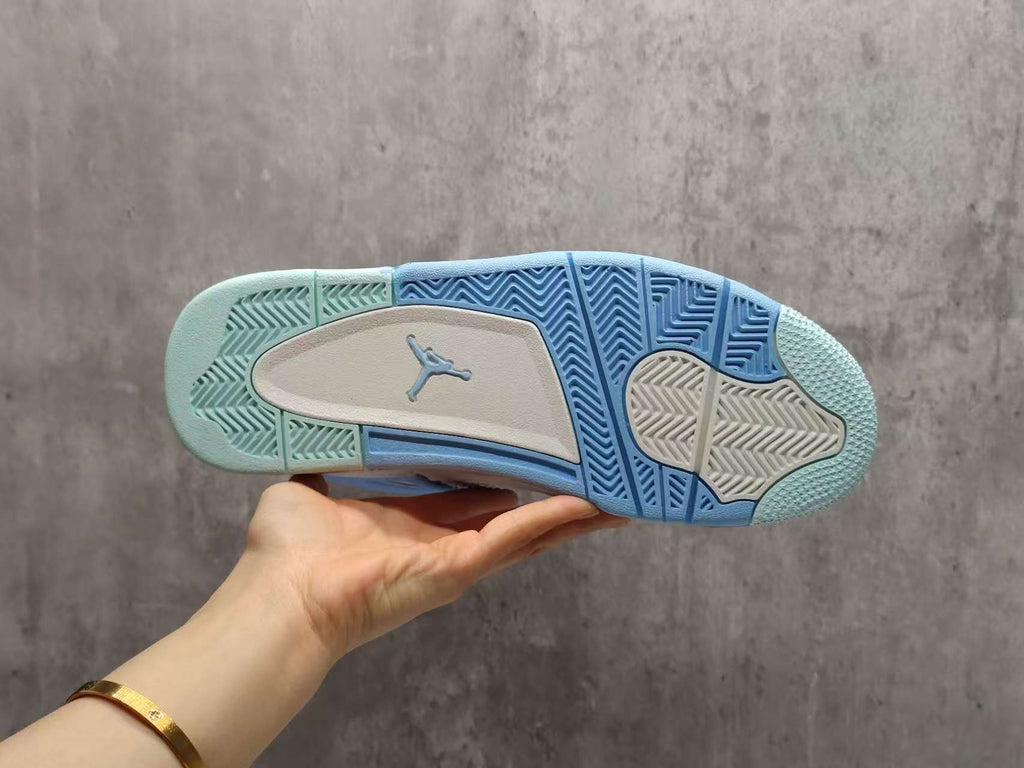 Air Jordan 4 Retro Forget Me Not Sneakers