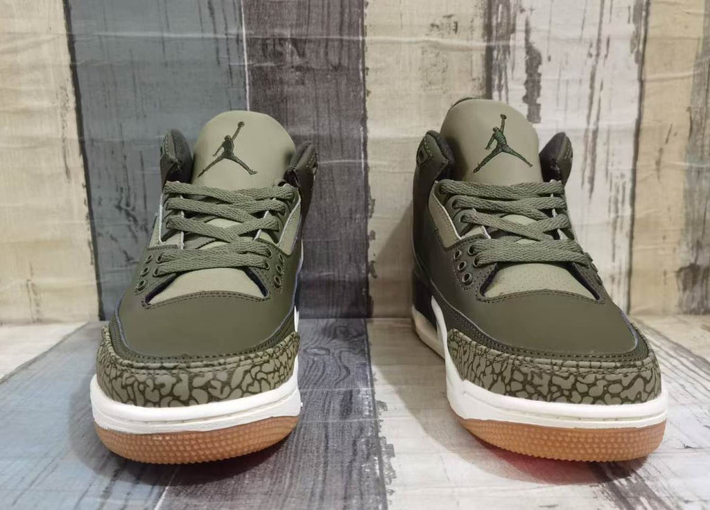 Air Jordan 3 Retro Medium Olive Sneakers | DN3707-202