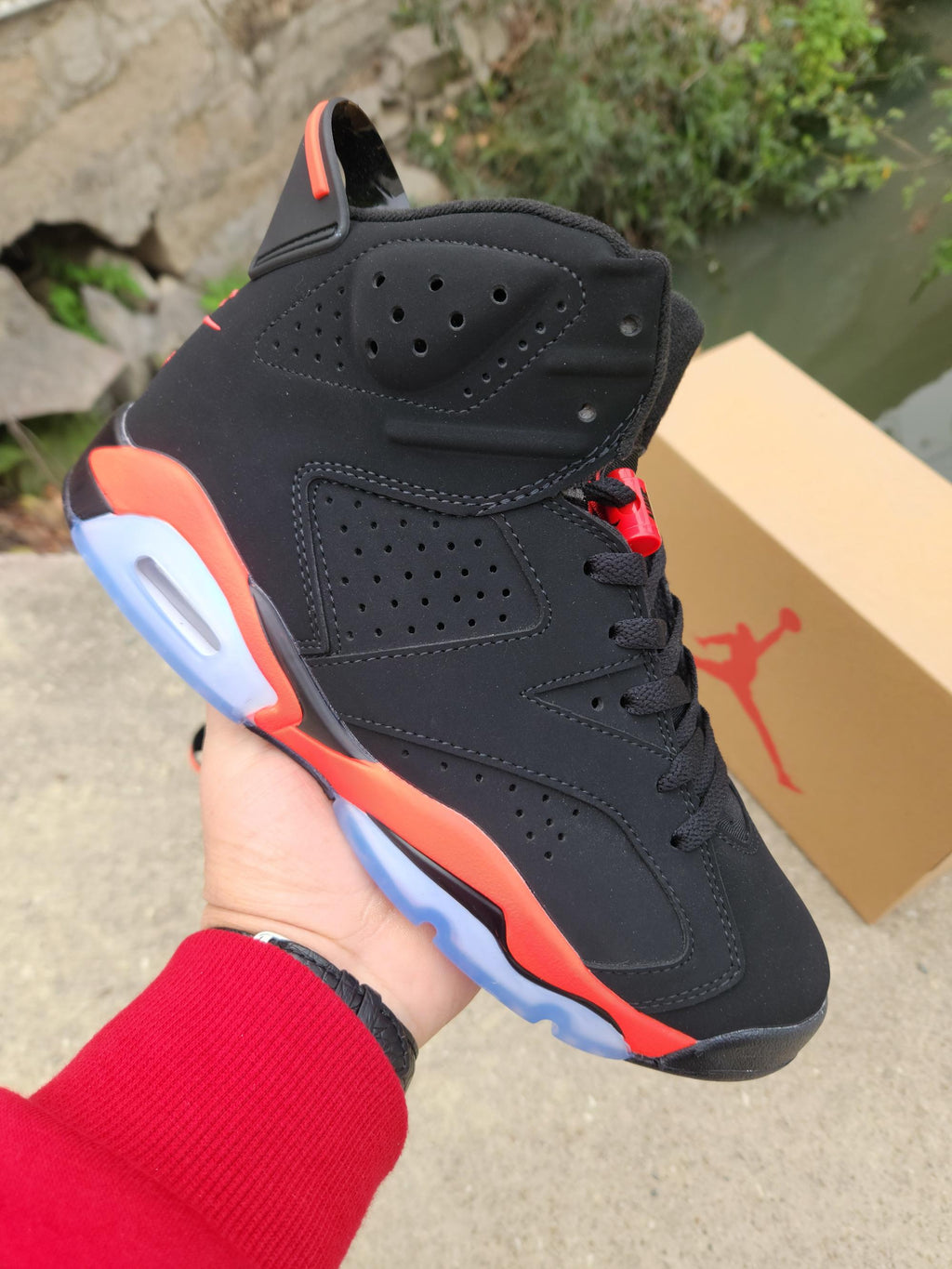 Air Jordan 6 Shattered Backboard Black Red Sneakers