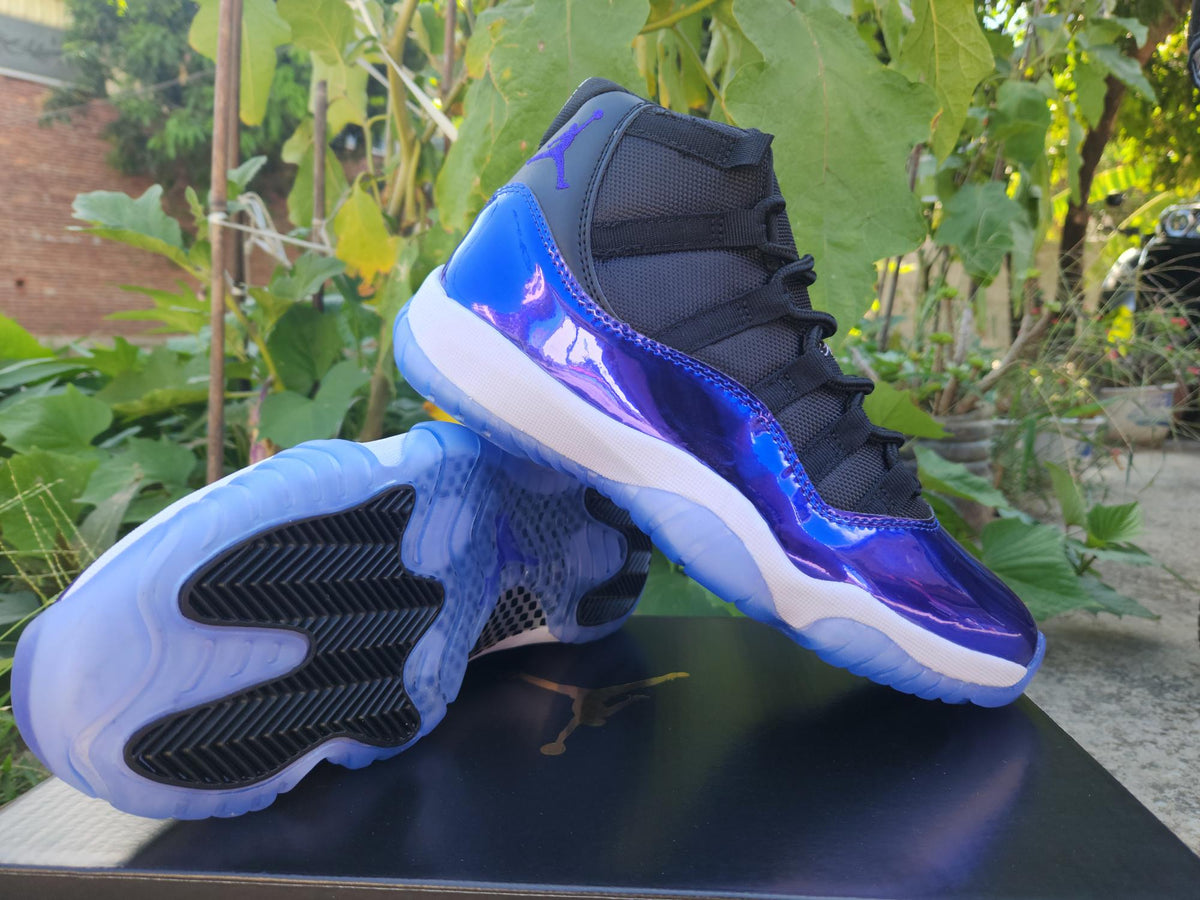 Air Jordan 11 Black Blue Sneakers
