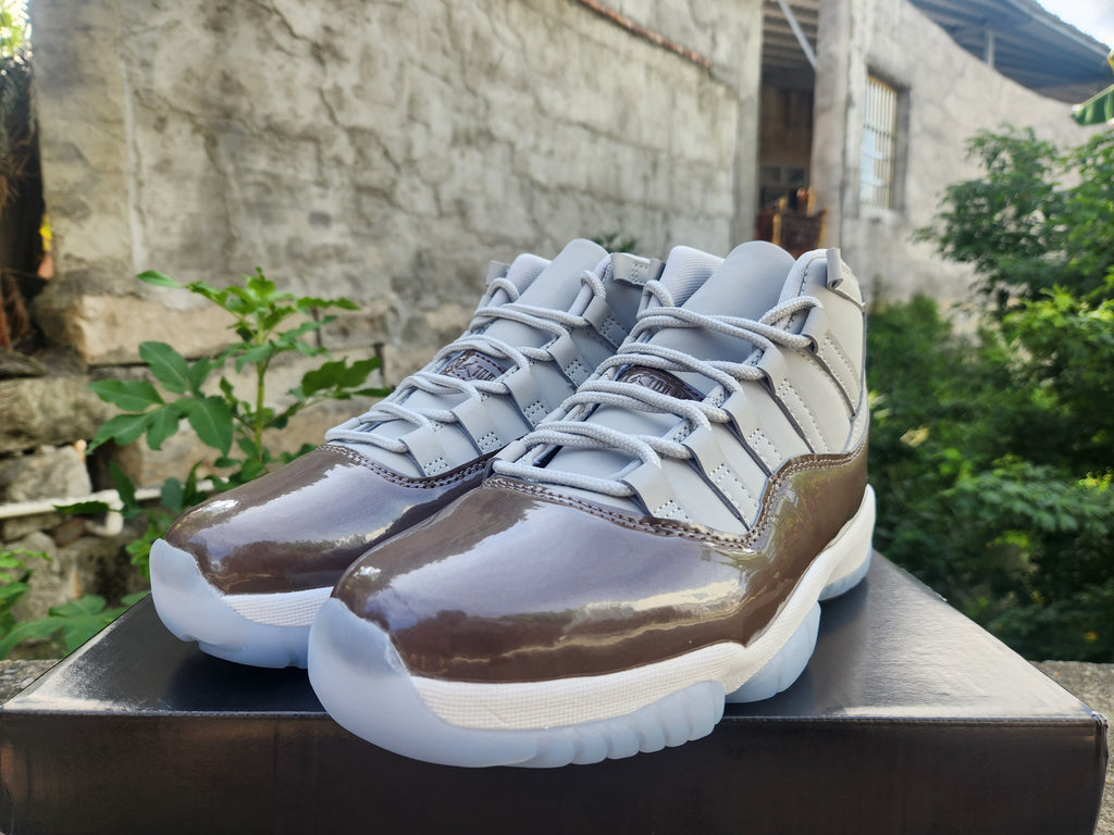 Air Jordan 11 Brown Grey Sneakers