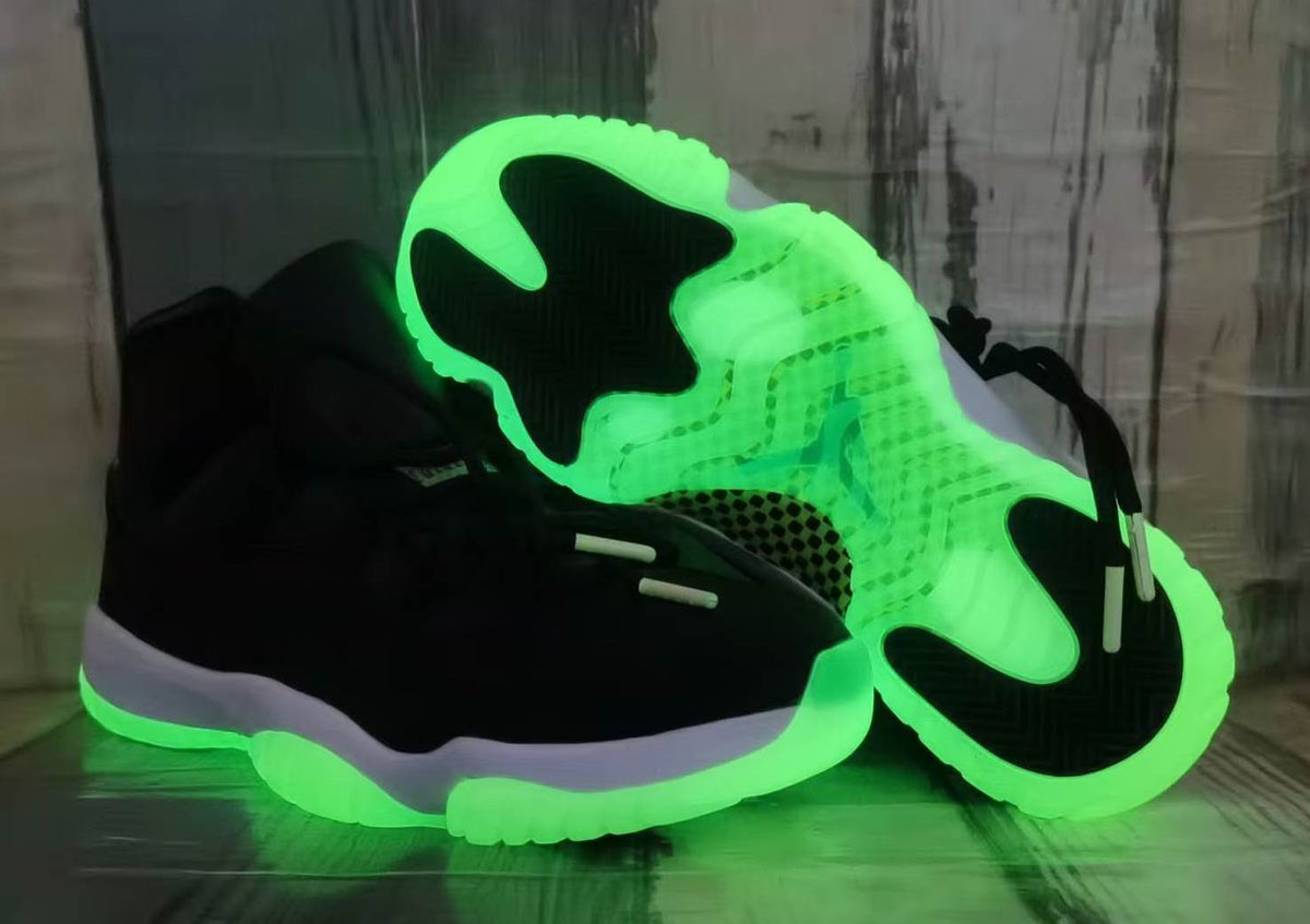 Air Jordan 11 Retro Halloween Sneakers – IB1378-001