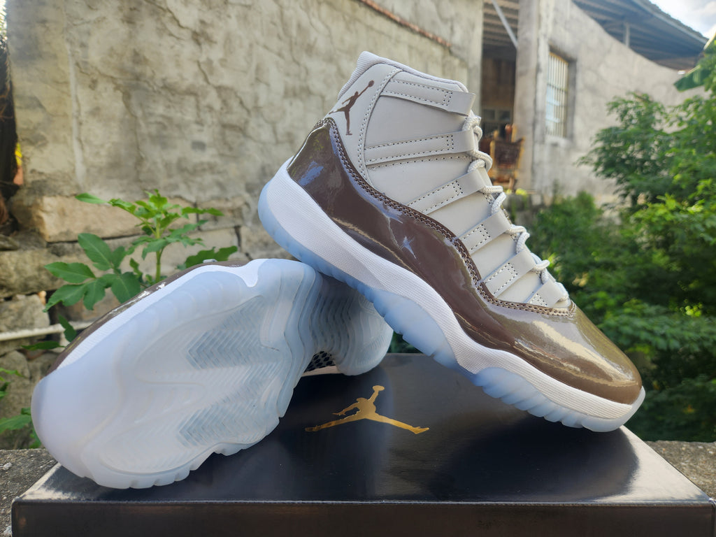 Air Jordan 11 Brown Grey Sneakers