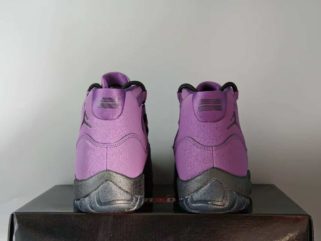 Air Jordan 11 Retro Mojave Sneakers – IO8961-553
