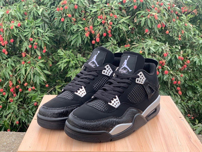 Air Jordan 4 "Spotlight" Sneakers