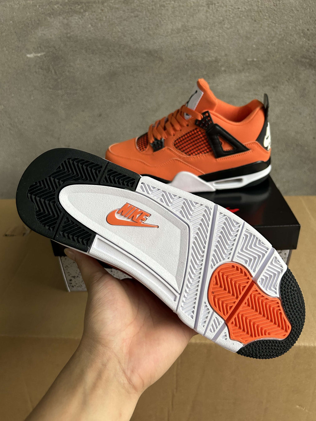 Air Jordan 4 Sneakers