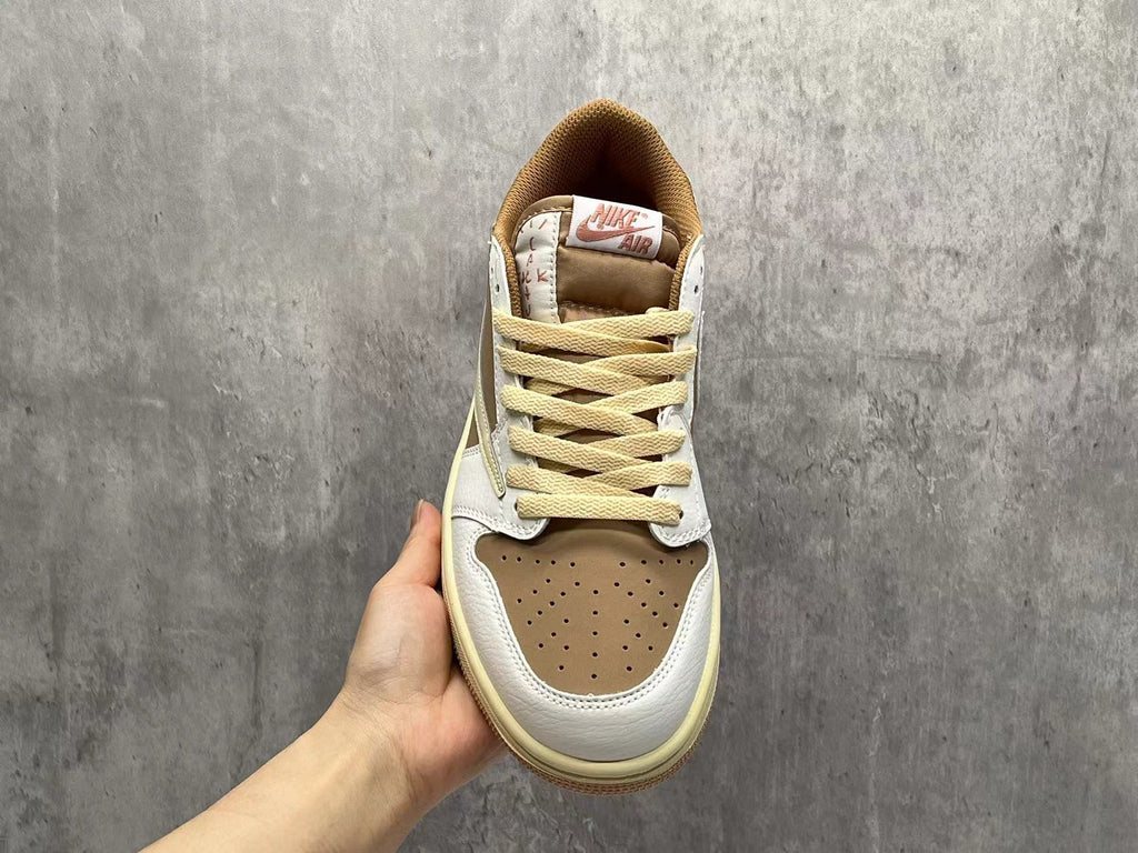 Travis Scott x Air Jordan 1 Low OG SP Light-Brown Pink Reverse Swoosh Sneakers